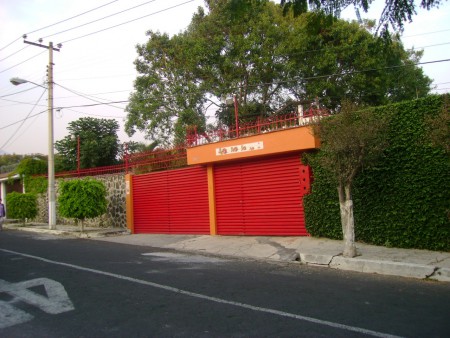 CALLE CIBELES NÚMEROS 1040, 1041 y 1042, superficie 2,400 (DOS MIL CUATROCIENTOS METROS CUADRADOS) FRACCIONAMIENTO “LAS DELICIAS” ZONA 5 SUR, CUERNAVACA MORELOS.